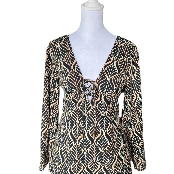 Free People - NWT Gia Shift Mini Black
Combo Dress Cotton Bell Sleeve Sz XS - Picture 4 of 10